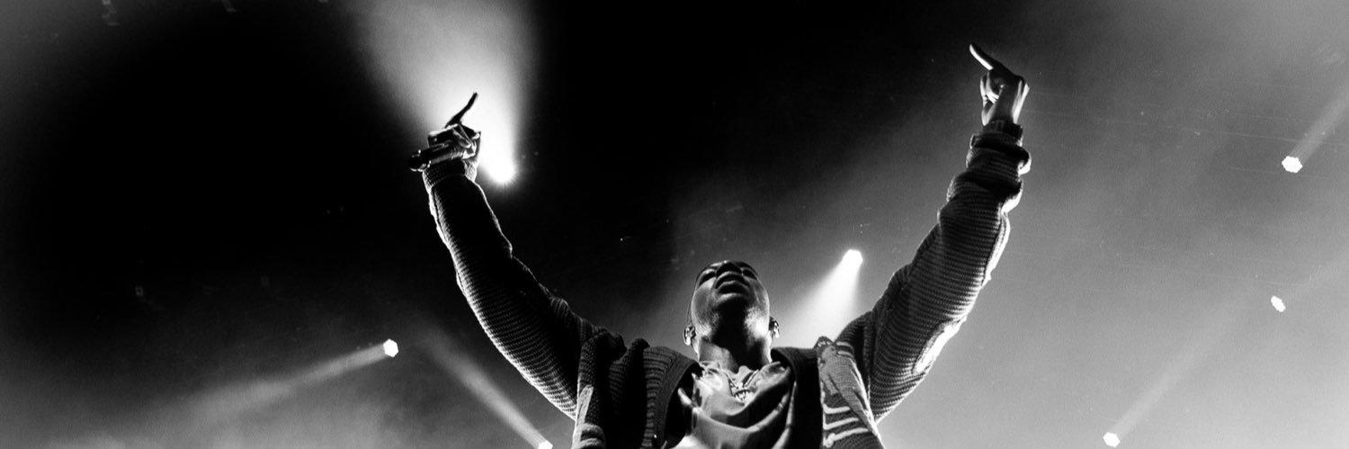DLH215_'s profile banner image