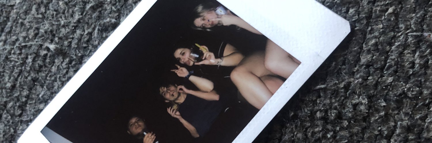 lindzybear123's profile banner image