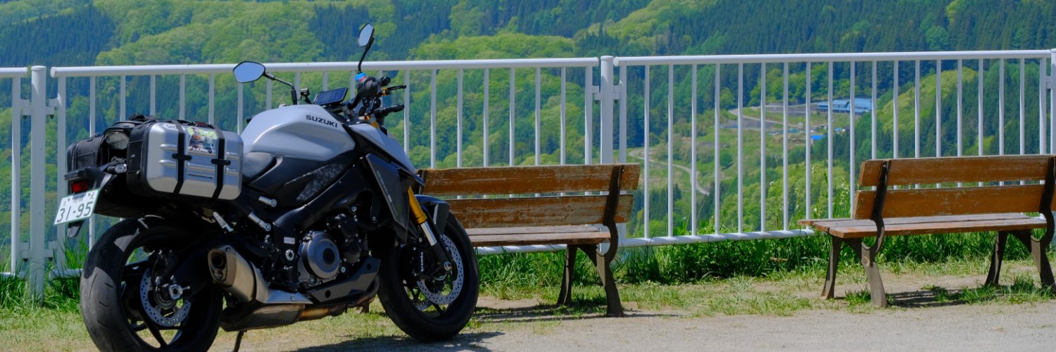 ly_gt's profile banner image
