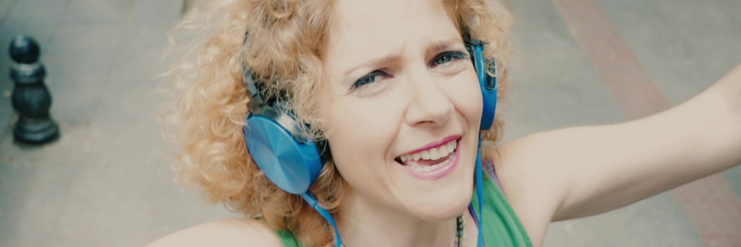 arzutascioglu's profile banner image