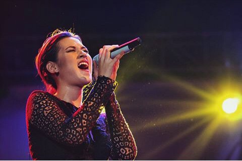 Raisa Andriana 6690 banner