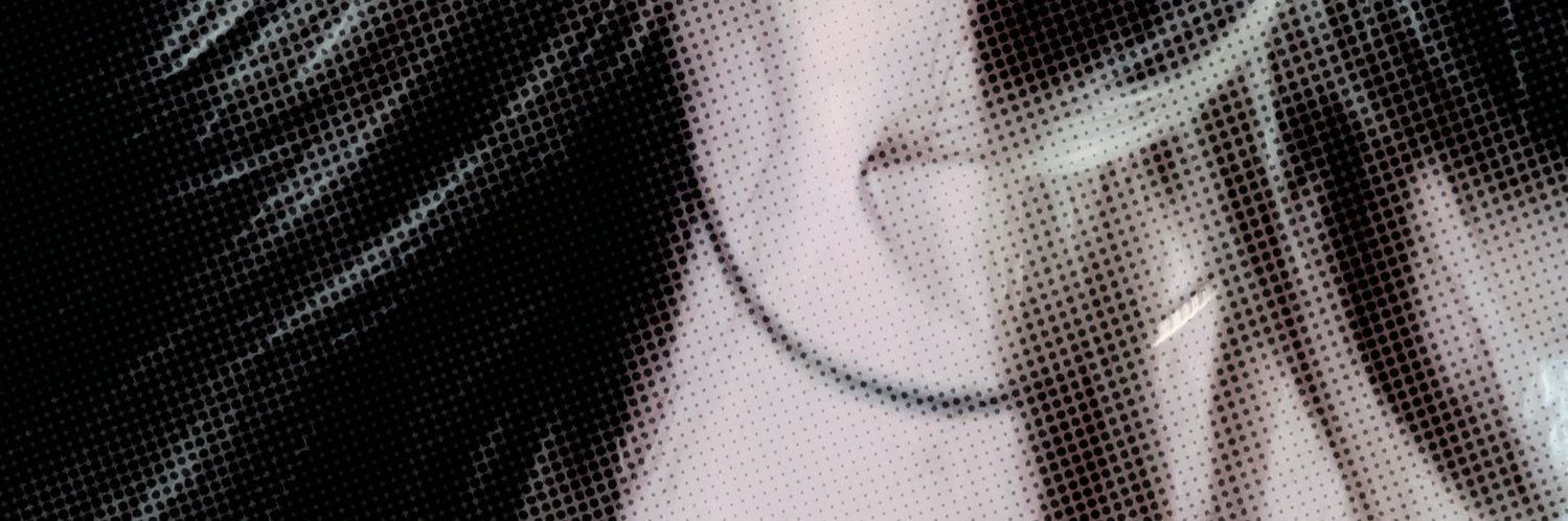 ezradenn's profile banner image