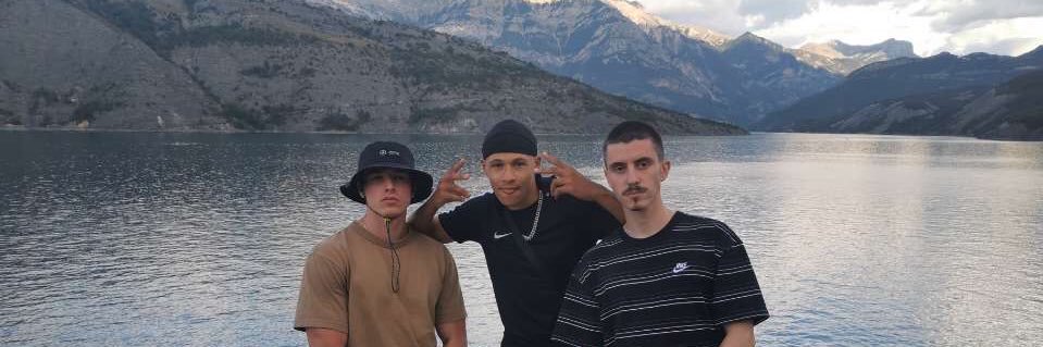 clmb01's profile banner image