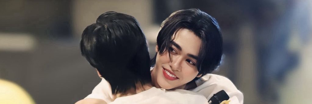 𝑙𝑎𝑢 banner