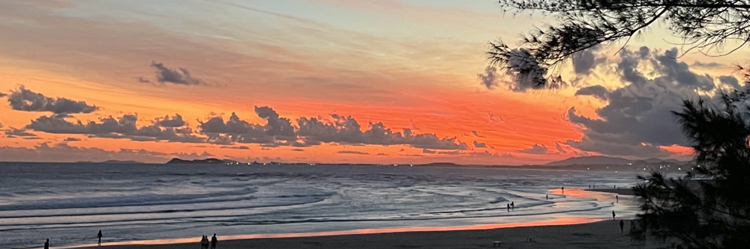 alohaamanda's profile banner image