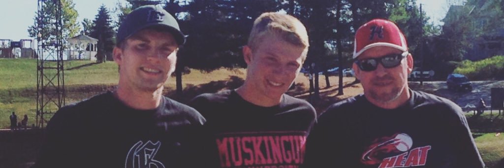 b_beyke98's profile banner image