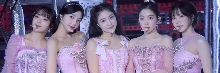 claraio_'s profile banner image