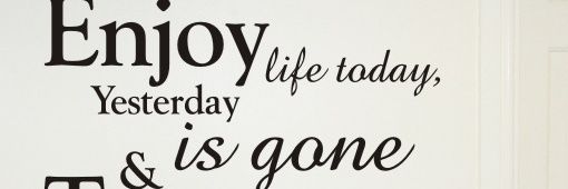 loveQQQQuotes's profile banner image