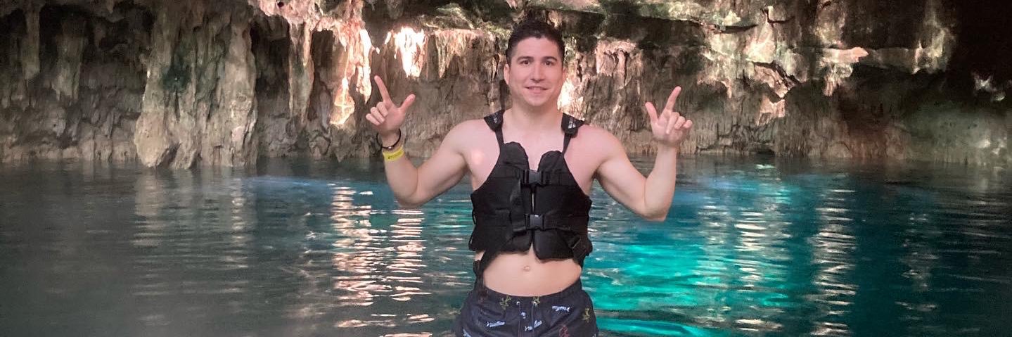 roycuellar8's profile banner image