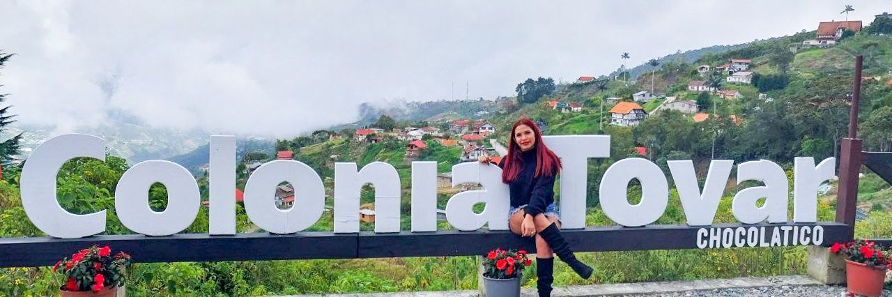 OyeeBethza's profile banner image