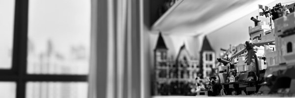 trianawho Profile Banner