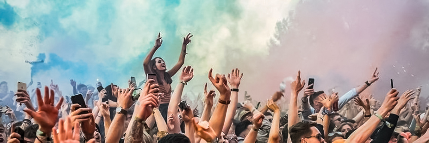 Live4ever Media banner