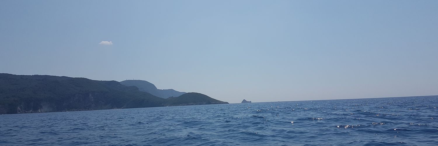 Reshmmaaa's profile banner image