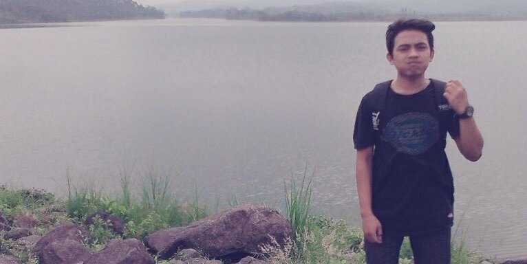 yerip19's profile banner image