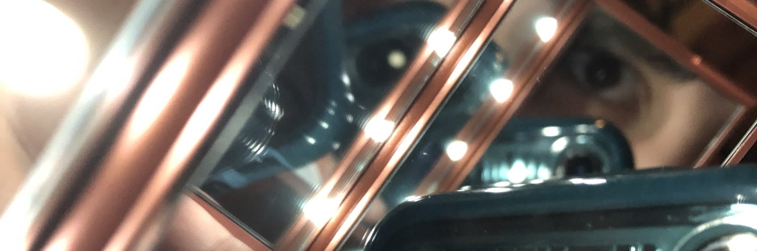 xaikil's profile banner image