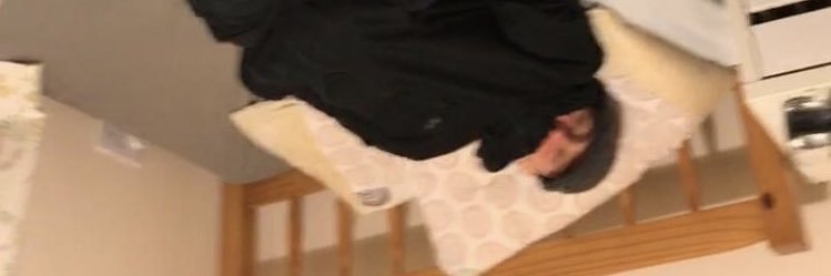 H banner