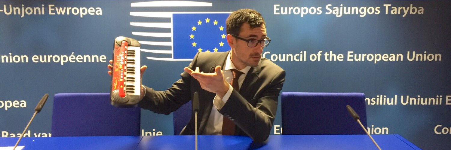 Richard Medic 🇪🇺 banner