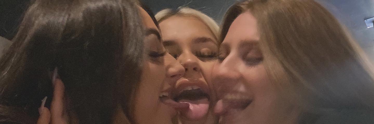 macy_davy's profile banner image