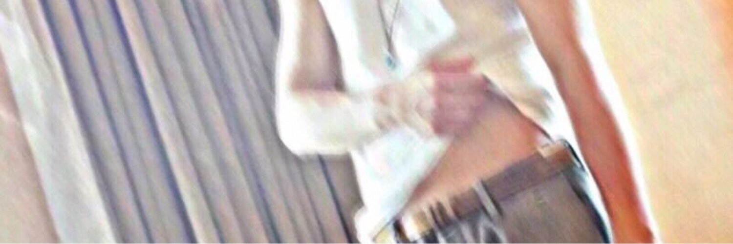 xux__oo_'s profile banner image