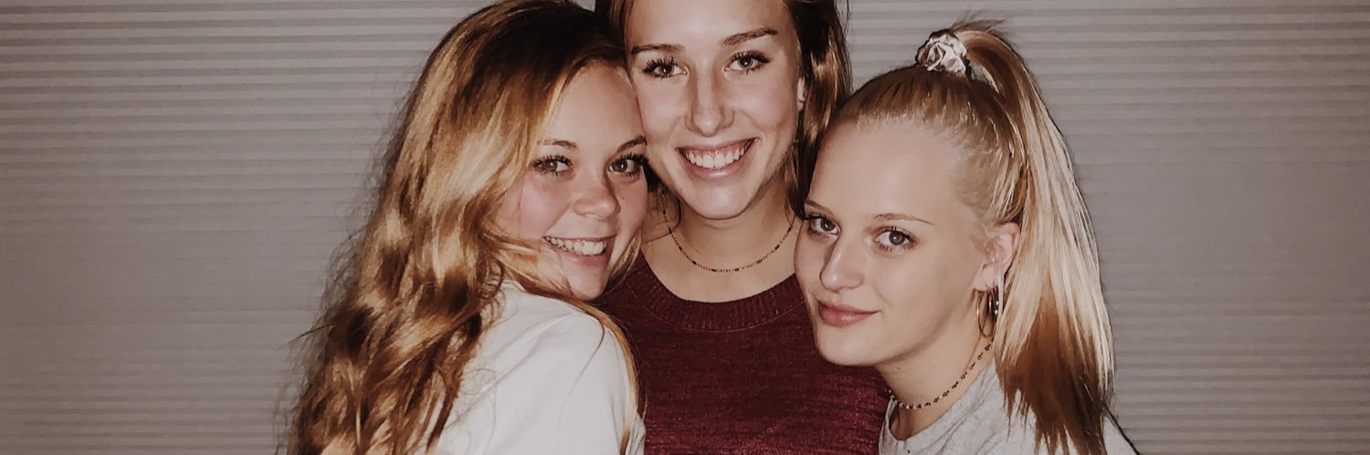 chloegates21's profile banner image