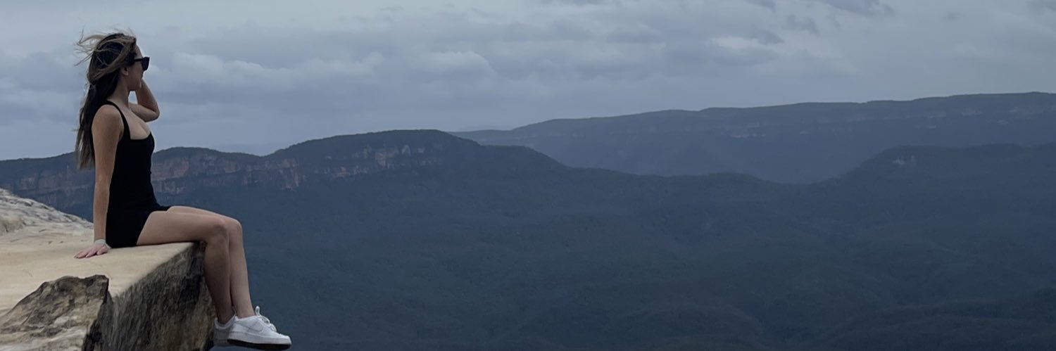 Duchess of Hastings banner