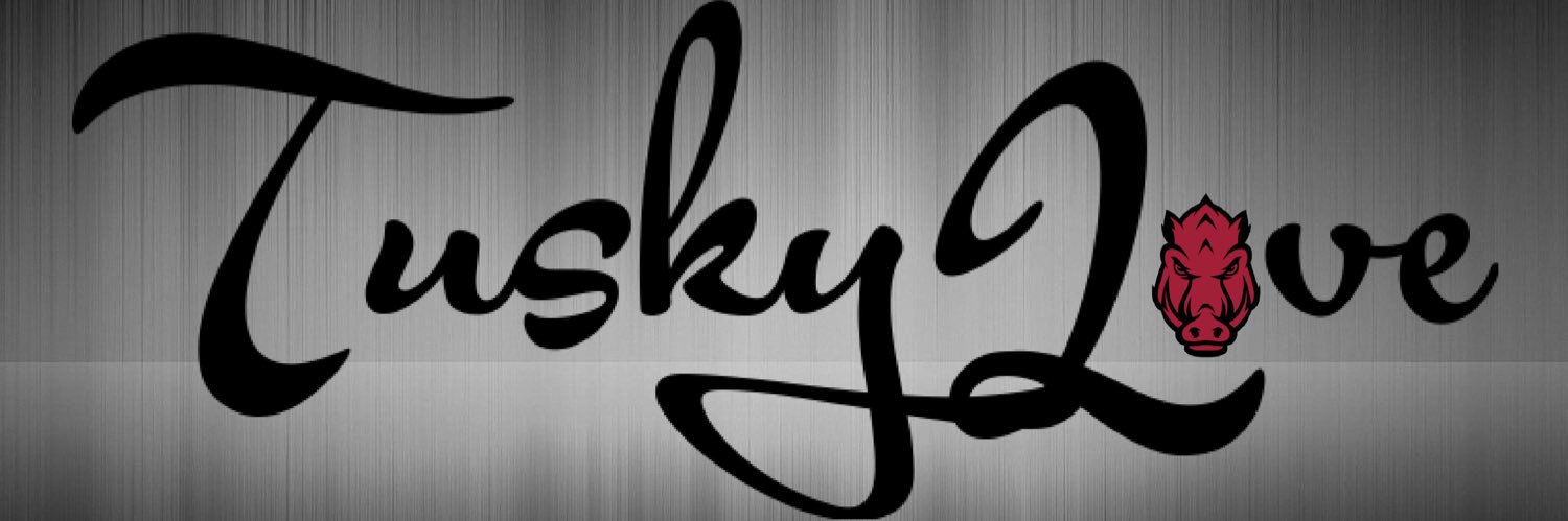 Tusky Love banner