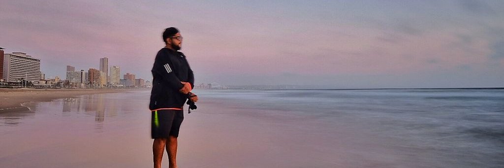 RoshniDebiky's profile banner image