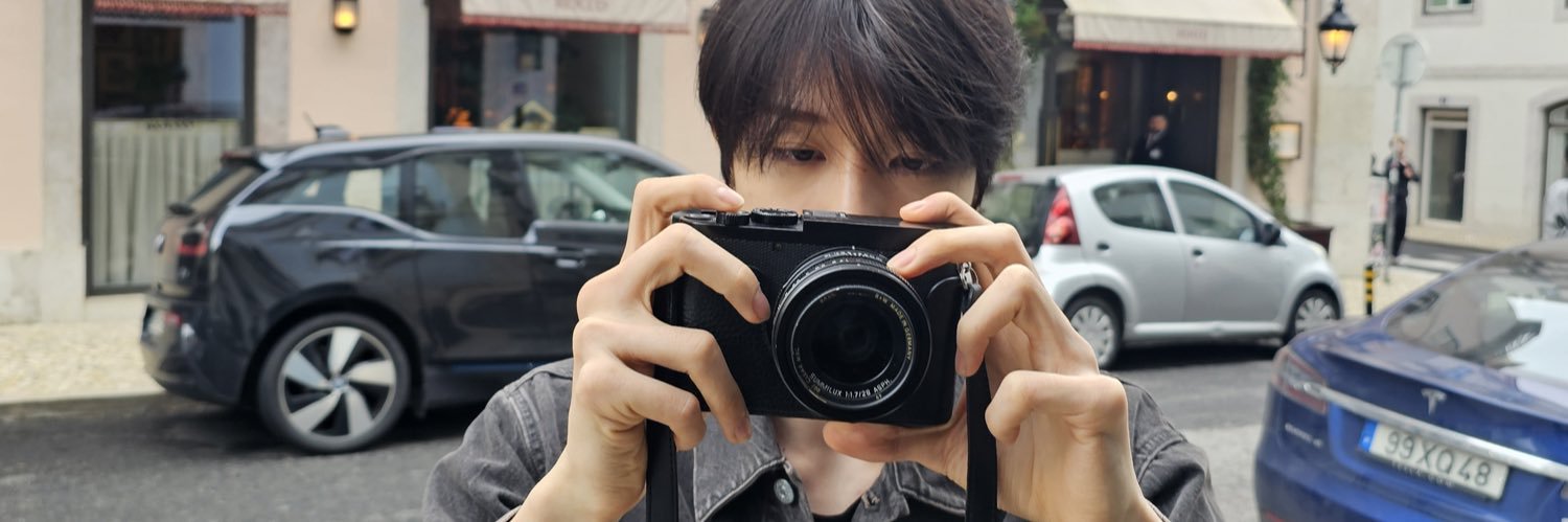 _etincelant_'s profile banner image