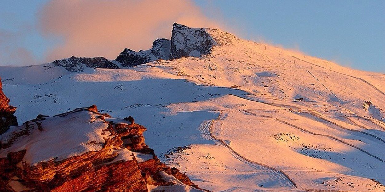 leoysumundo's profile banner image
