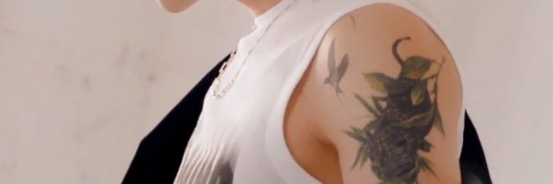 ' banner