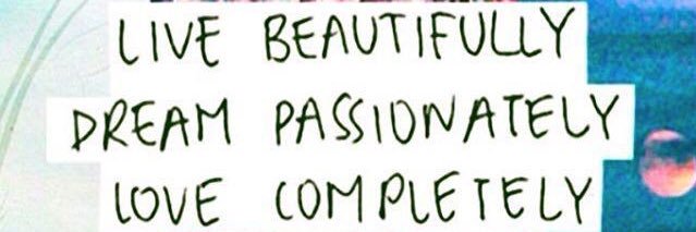 Sharon Martin 💙 banner