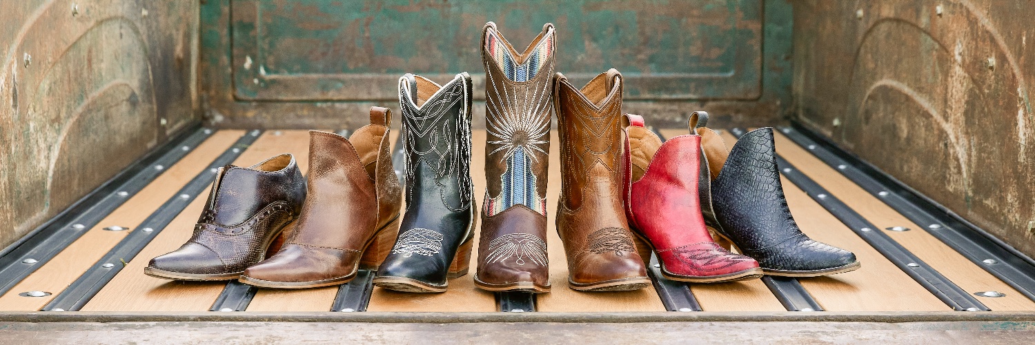 noconaboots's profile banner image