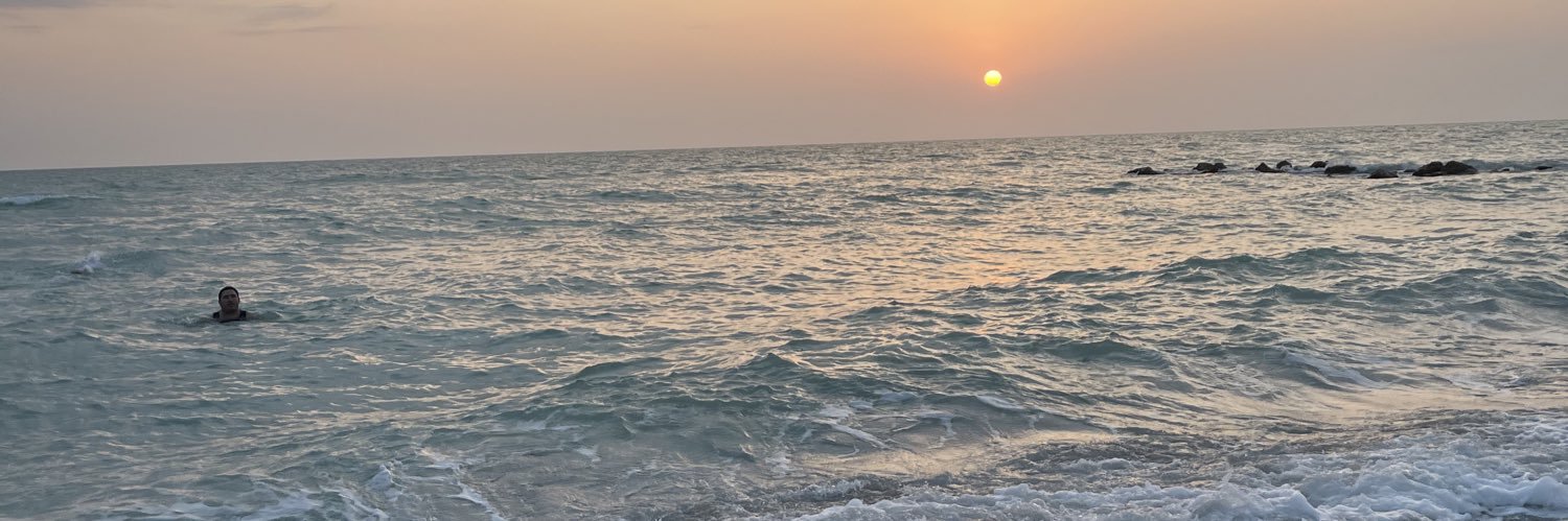 AiicentApparel's profile banner image