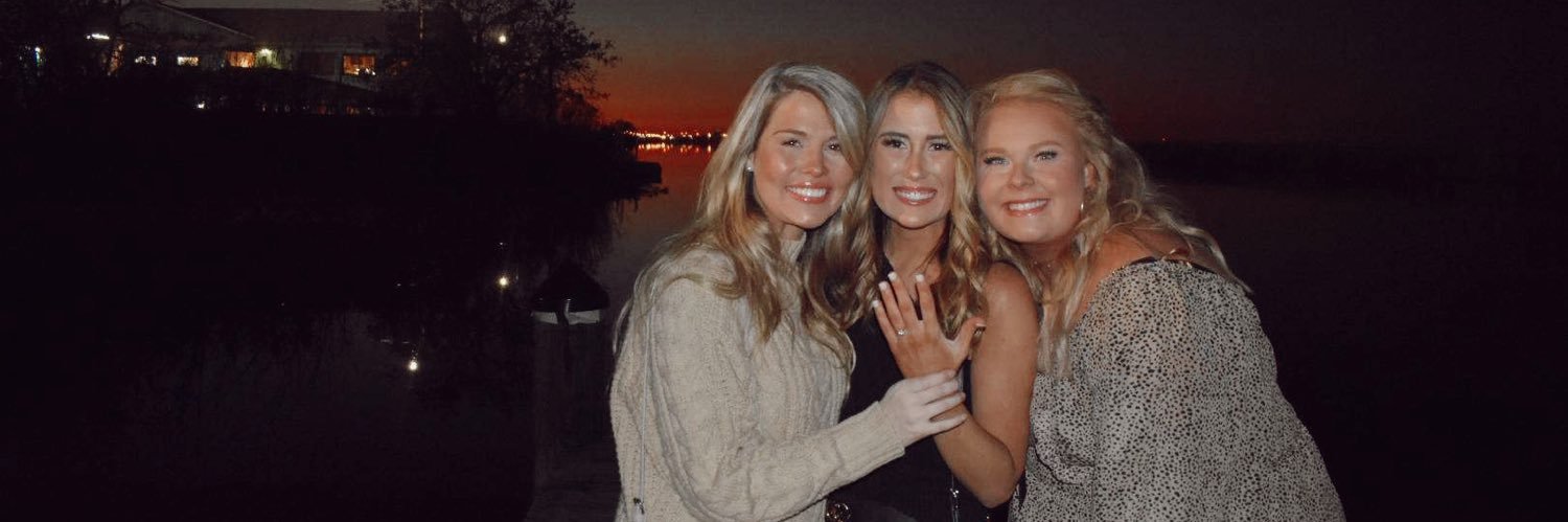 taylor_aweaver's profile banner image