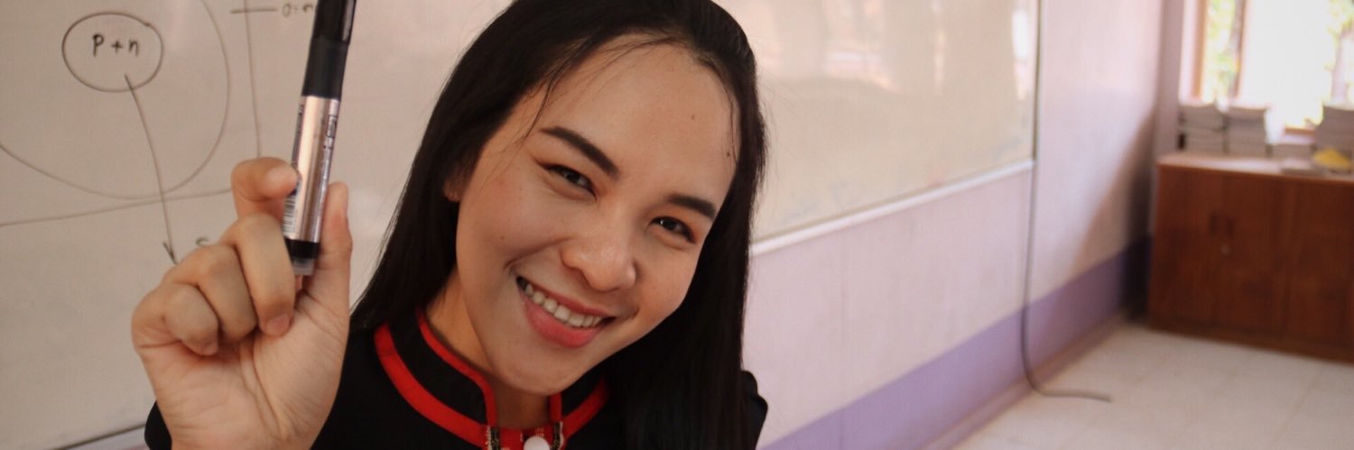 PoppyParamanee's profile banner image