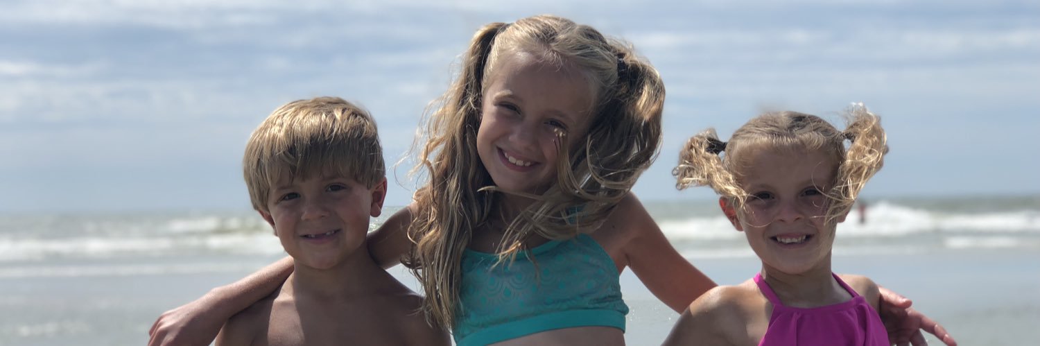 beccaa_louu's profile banner image