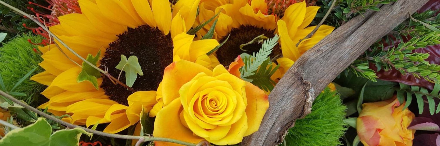 yeomo's profile banner image