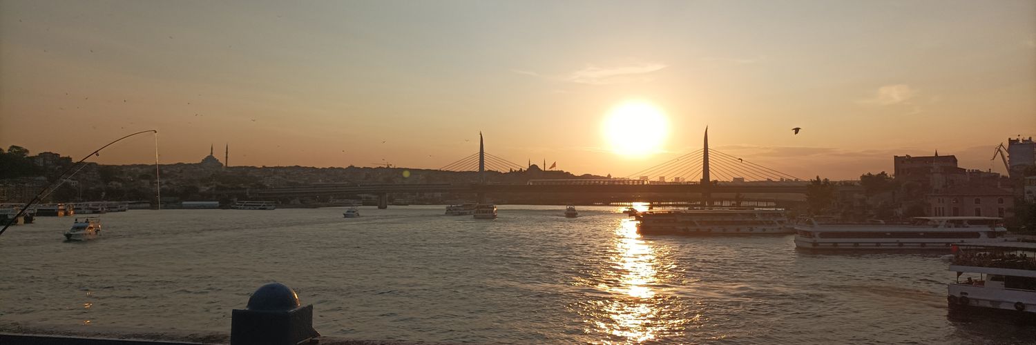 snngzc07's profile banner image