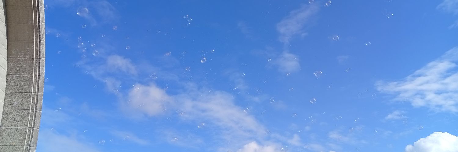 yoichiuru's profile banner image