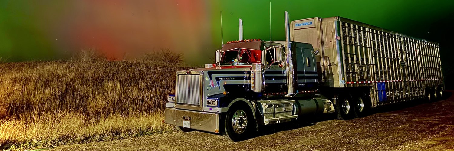 Stirling_11's profile banner image