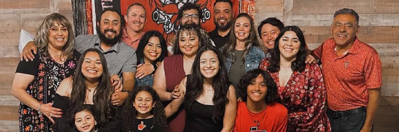 Marisbell's profile banner image