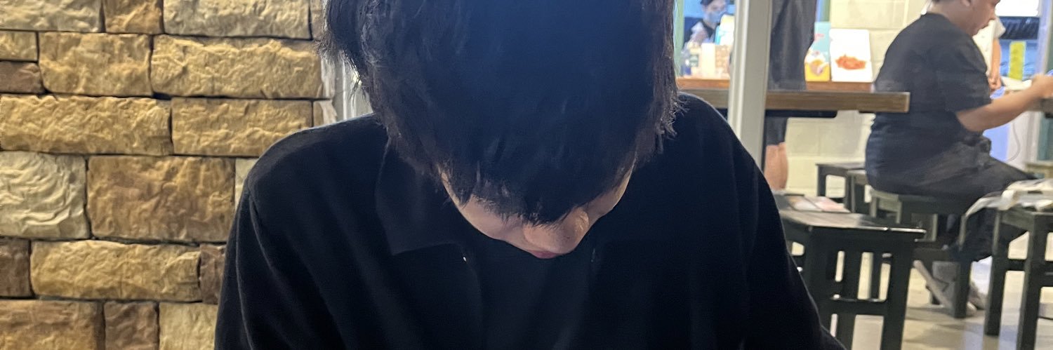 bwizeth_'s profile banner image