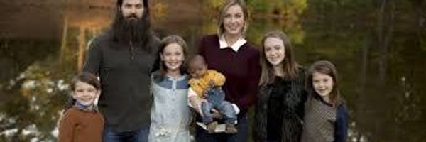 jeseccarobertso Profile Banner