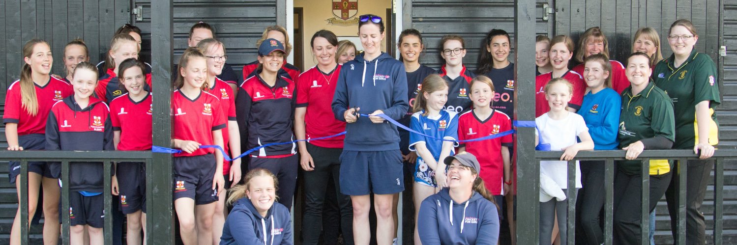 Hutton CC Women banner