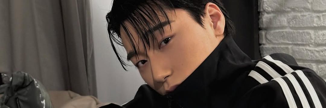 artsbaek's profile banner image