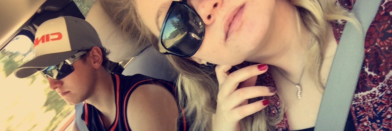 Raelee_Henline's profile banner image