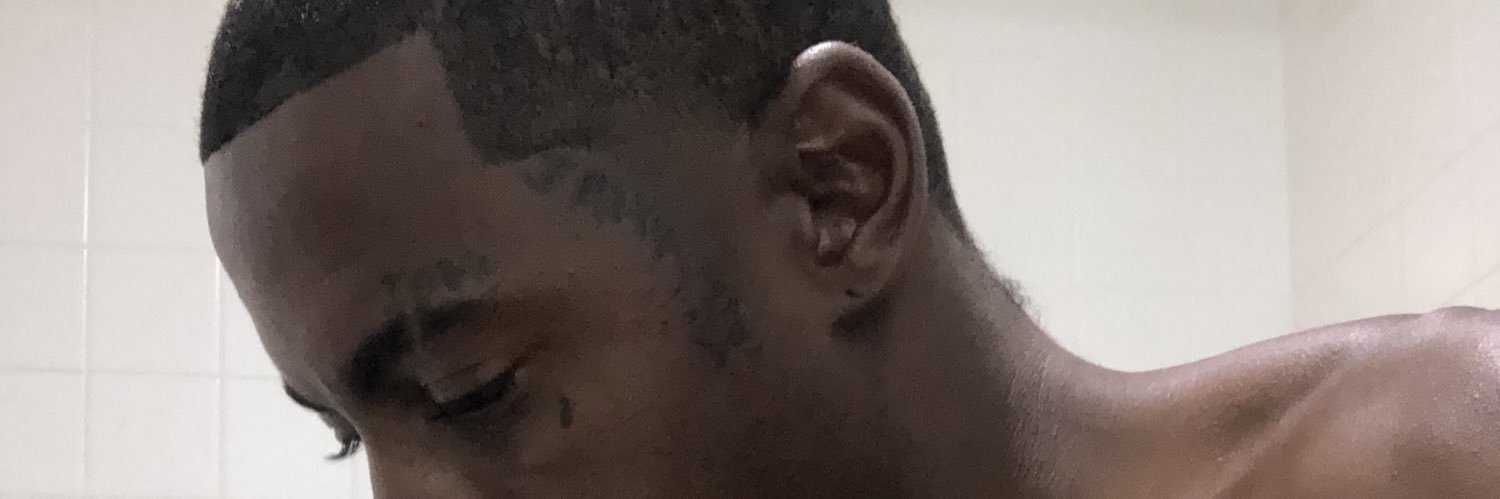 Nynteen's profile banner image