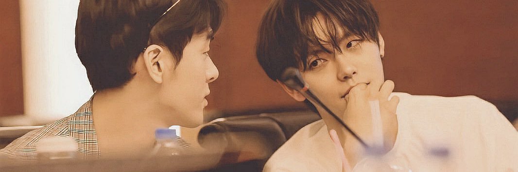 narinqt's profile banner image