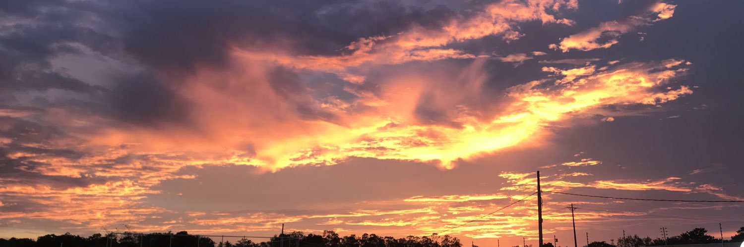 anapsantir's profile banner image