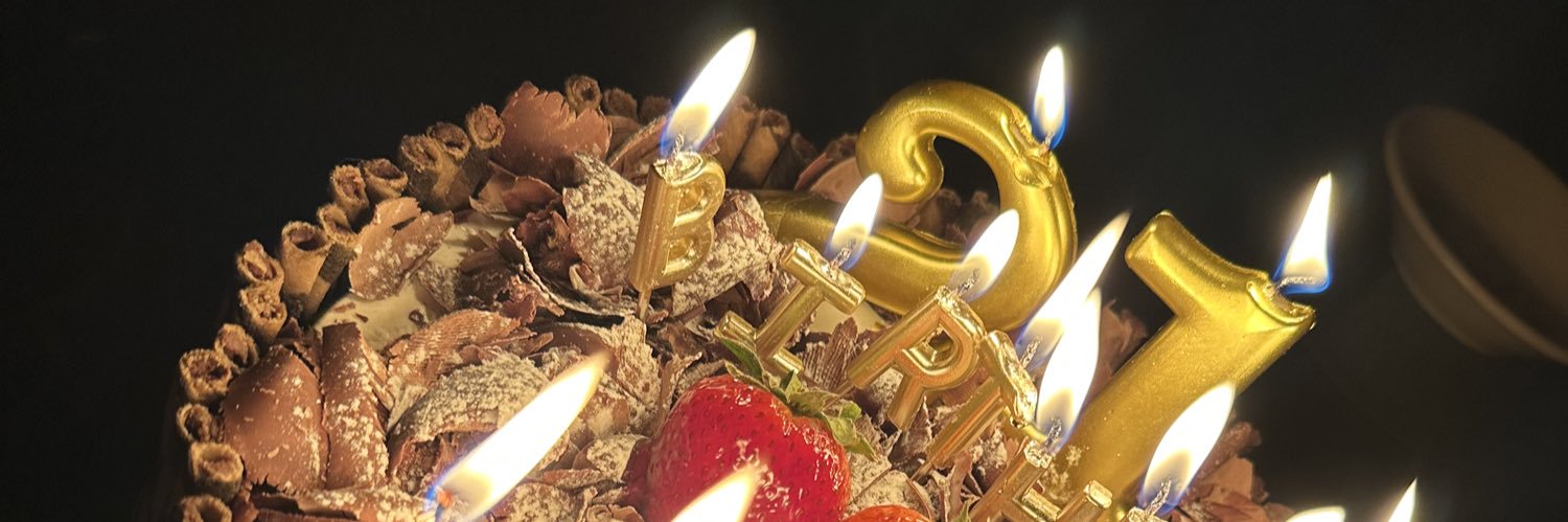 aridelgado21's profile banner image